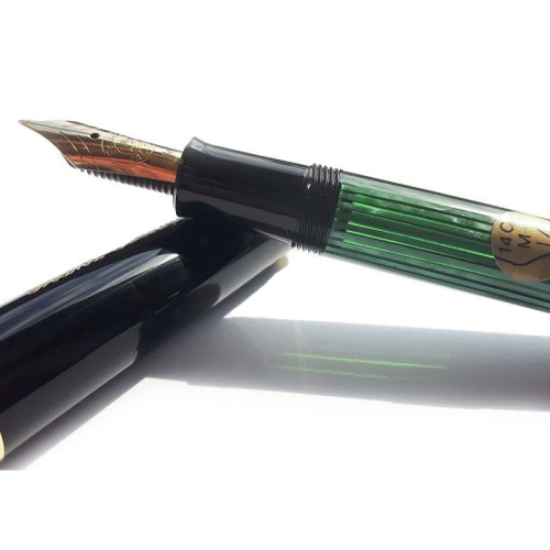 nalivpero-pelikan-souveran-m400-f-crno